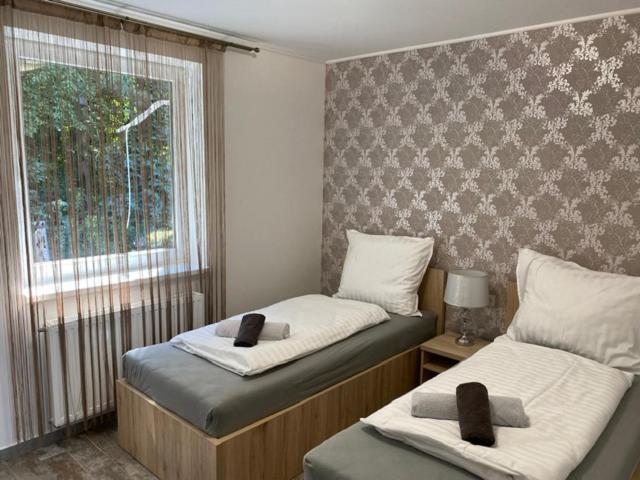 Dioliget Cottage ชาร์วาร์ ภายนอก รูปภาพ