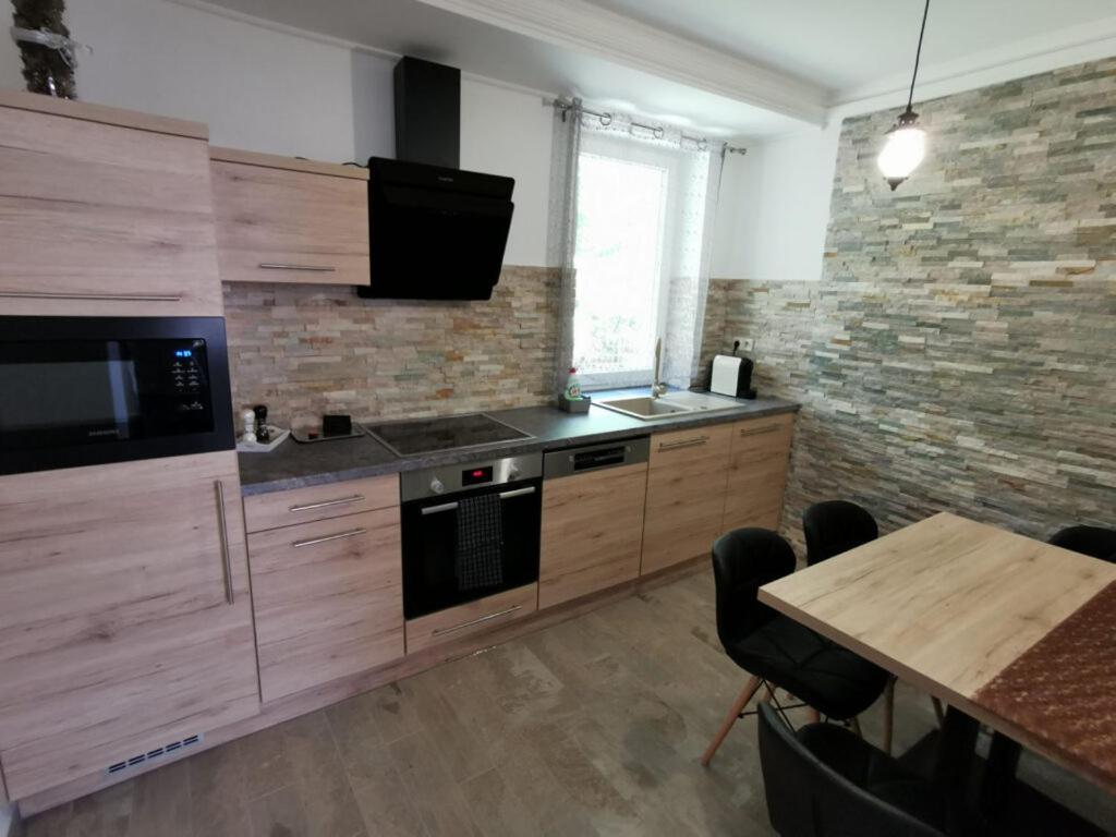 Dioliget Cottage ชาร์วาร์ ภายนอก รูปภาพ